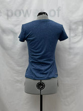 Load image into Gallery viewer, Women's 'The North Face' Short Sleeve Top, Extra Small
