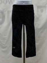 Load image into Gallery viewer, Women's Under Armour Leggings, Small
