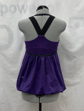 Load image into Gallery viewer, Women's Lululemon Sleeveless Top, 4
