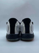 Load image into Gallery viewer, Men's KD Renew Nike Shoes, 11.5
