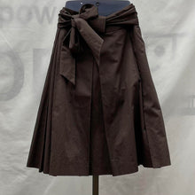 Load image into Gallery viewer, Women's Zara Skirt, Small
