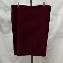 Load image into Gallery viewer, Women's Melanie Lyne Skirt, Extra Large
