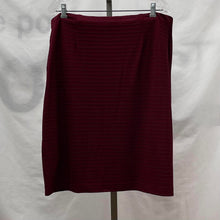 Load image into Gallery viewer, Women's Melanie Lyne Skirt, Extra Large
