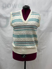 Load image into Gallery viewer, Women's Lumière Sleeveless Top, Large
