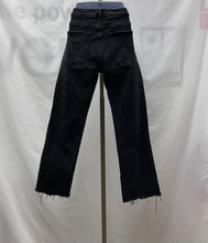 Load image into Gallery viewer, Women's Zara Jeans, 4

