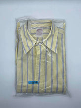 Load image into Gallery viewer, Men's Brooks Brothers Long Sleeve Shirt, Medium
