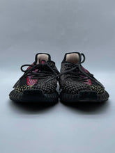 Load image into Gallery viewer, Men's Adidas Yeezy Boost Shoes
