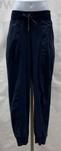 Load image into Gallery viewer, Women's Lululemon Sweat Pants, small
