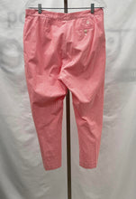 Load image into Gallery viewer, Women's Tommy Hilfiger Capris, Large
