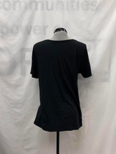 Load image into Gallery viewer, Women's Banana Republic Short Sleeve Top, Medium
