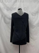 Load image into Gallery viewer, omen's Rudsak Long Sleeve Top, Medium

