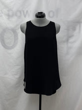 Load image into Gallery viewer, Women's Wilfred Free Sleeveless Top, Medium

