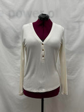 Load image into Gallery viewer, Women's Cyrus Long Sleeve Top, Large
