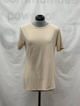 Load image into Gallery viewer, Women's Dörtel Short Sleeve Top, Medium
