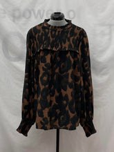 Load image into Gallery viewer, Women's Yest Long Sleeve Top, 14
