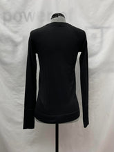 Load image into Gallery viewer, Women's Lululemon Long Sleeve Top, Small
