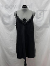 Load image into Gallery viewer, Women's Zara Dress, Large
