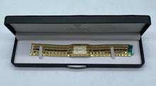 Load image into Gallery viewer, Women's Croton Watch
