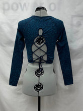 Load image into Gallery viewer, Women's Gymshark Long Sleeve Top, Extra Small
