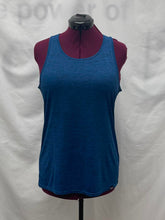 Load image into Gallery viewer, Women's Patagonia Sleeveless Top, Large
