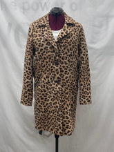 Load image into Gallery viewer, Women's Noisy May Light Coat, Large
