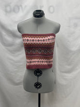 Load image into Gallery viewer, Women's American Eagle Sleeveless Top, Small
