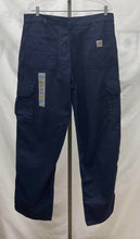 Load image into Gallery viewer, Men's Carhartt Cargo Pants, 38
