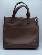 Load image into Gallery viewer, Women's Danier Purse
