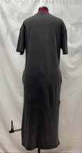 Load image into Gallery viewer, Women's Zara T-Dress, Medium
