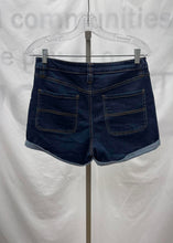 Load image into Gallery viewer, Women's Dickies Shorts, 8
