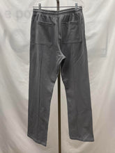 Load image into Gallery viewer, Men's Represent Sweatpants, Medium
