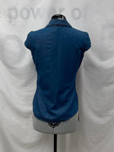 Load image into Gallery viewer, Women's Guess Sleeveless Top, Extra Small
