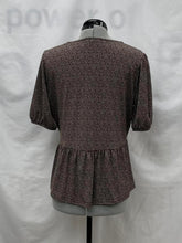 Load image into Gallery viewer, Women's Adrianna Papell Short Sleeve Top, Medium
