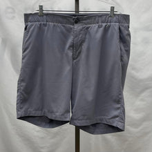 Load image into Gallery viewer, Men's Under Armour Shorts, 38
