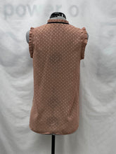Load image into Gallery viewer, Women's Daniel Rainn Sleeveless Top, Small
