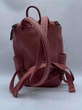 Load image into Gallery viewer, Women's Matt &amp; Nat Backpack
