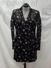 Load image into Gallery viewer, Women's Guess Blazer, Medium
