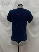 Load image into Gallery viewer, Women's New England Patriots NFL T-Shirt, Medium
