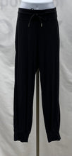 Load image into Gallery viewer, Women's Lululemon Sweatpants, 6
