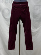 Load image into Gallery viewer, Women's Lululemon Leggings, 8
