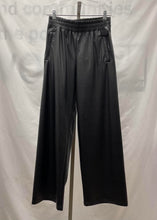 Load image into Gallery viewer, Womens Offline by Aerie Pants, Small
