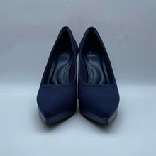 Load image into Gallery viewer, Women's Cosy Island Heels, 6.5

