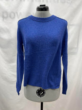 Load image into Gallery viewer, Women's Alashan Long Sleeve Sweater, XS
