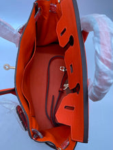 Load image into Gallery viewer, Women's Hermes Purse
