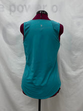 Load image into Gallery viewer, Women's Spyder Sleeveless Top, Large

