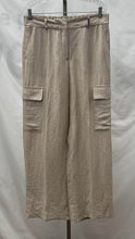 Load image into Gallery viewer, Women's Tonet Cargo Pants, Large
