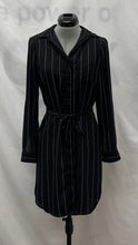 Load image into Gallery viewer, Women's RW&amp;CO Dress, Extra Small
