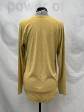 Load image into Gallery viewer, Women's Lululemon Long Sleeve Top, Medium
