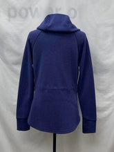 Load image into Gallery viewer, Women's 'The North Face' Long Sleeve Hoodie, Medium
