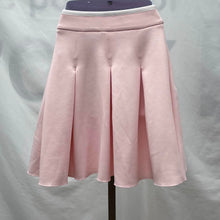 Load image into Gallery viewer, Women's Hedge Athletic Skirt, Small
